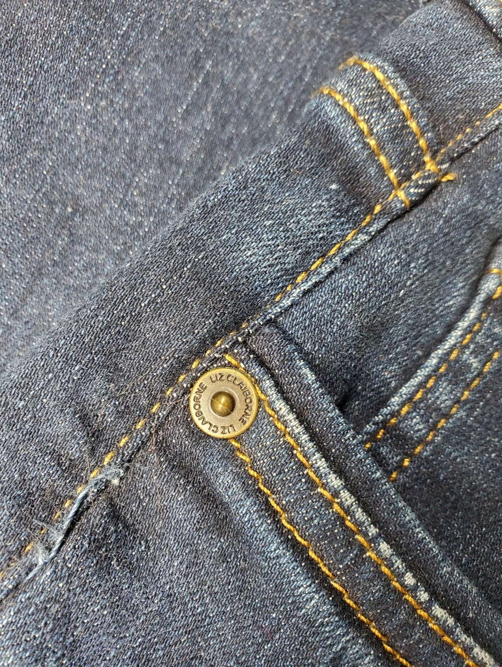 NWT Liz Claiborne Mid-Rise Sara Bootcut Dark Wash Jeans Women's Size 14 - Picture 14 of 16